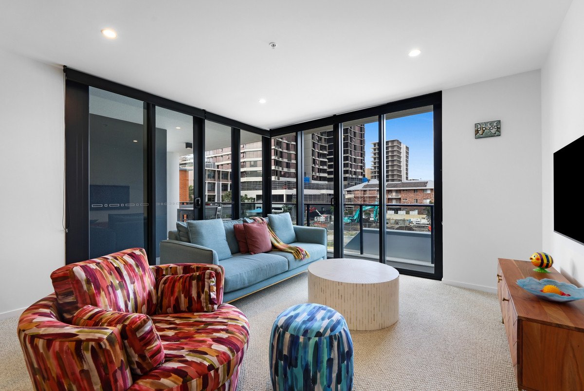 3/72 The Esplanade Burleigh Heads 7