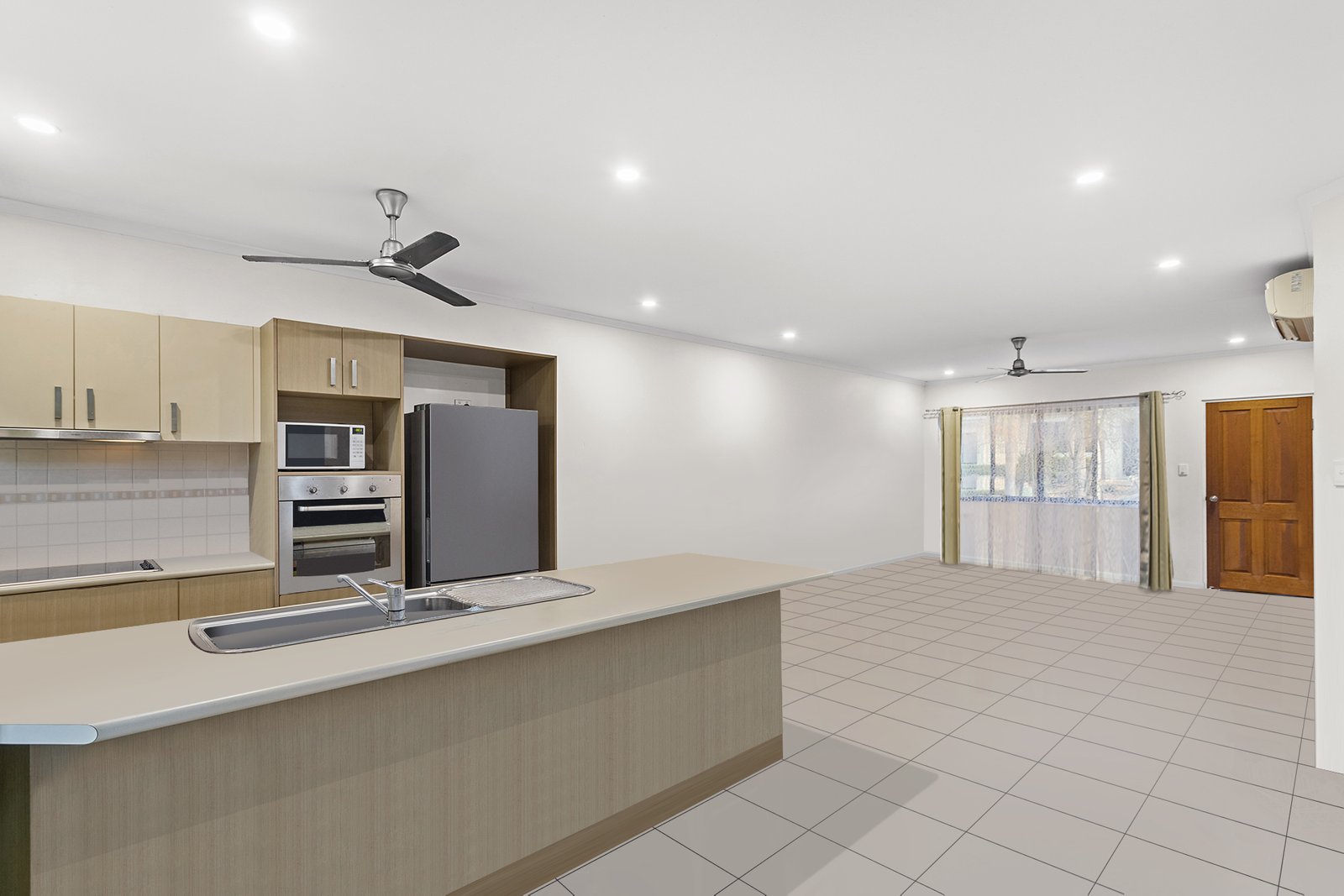 37/25 Abell Road CANNONVALE 2