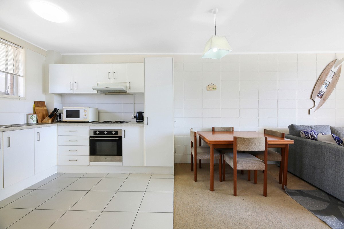 37/286 The Esplanade Miami 5