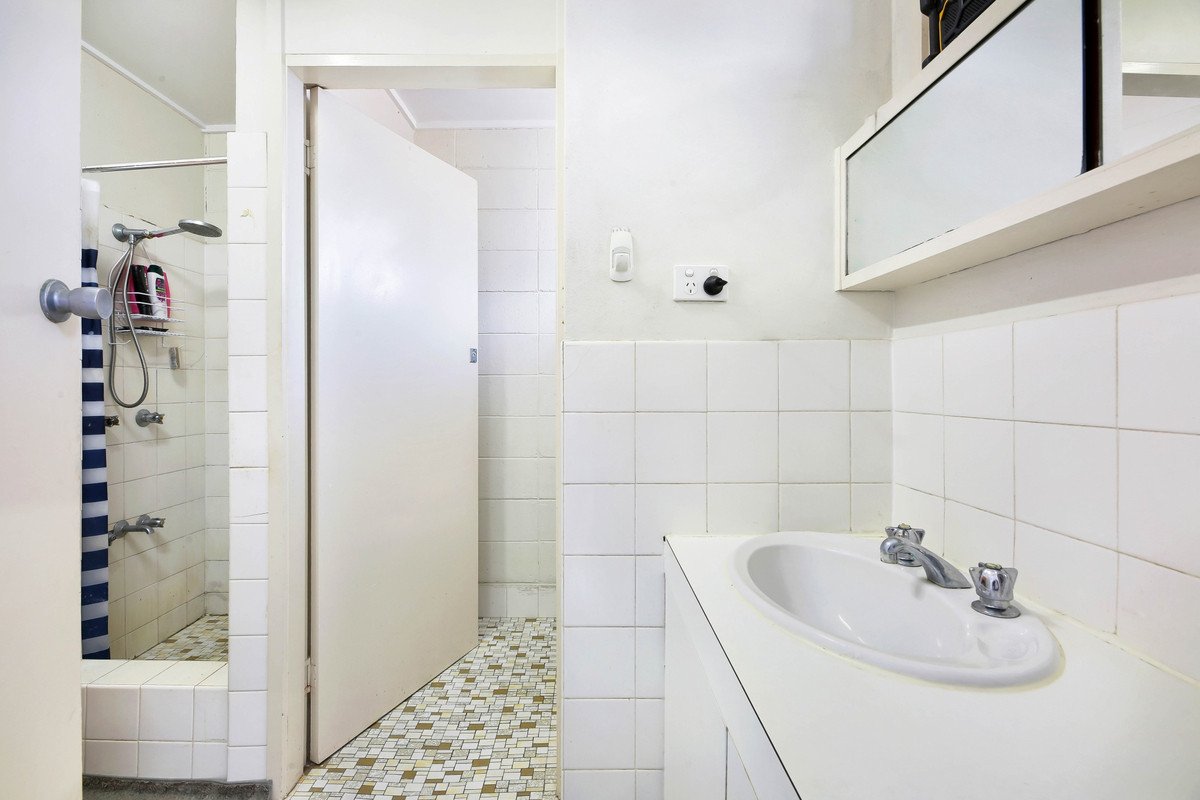 37/286 The Esplanade Miami 7