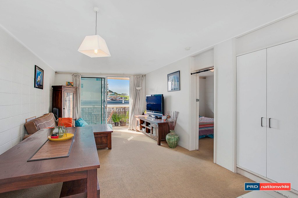 37/286 The Esplanade MIAMI 2