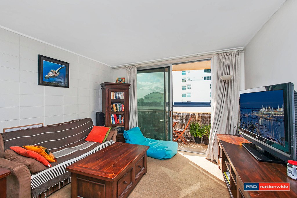 37/286 The Esplanade MIAMI 3