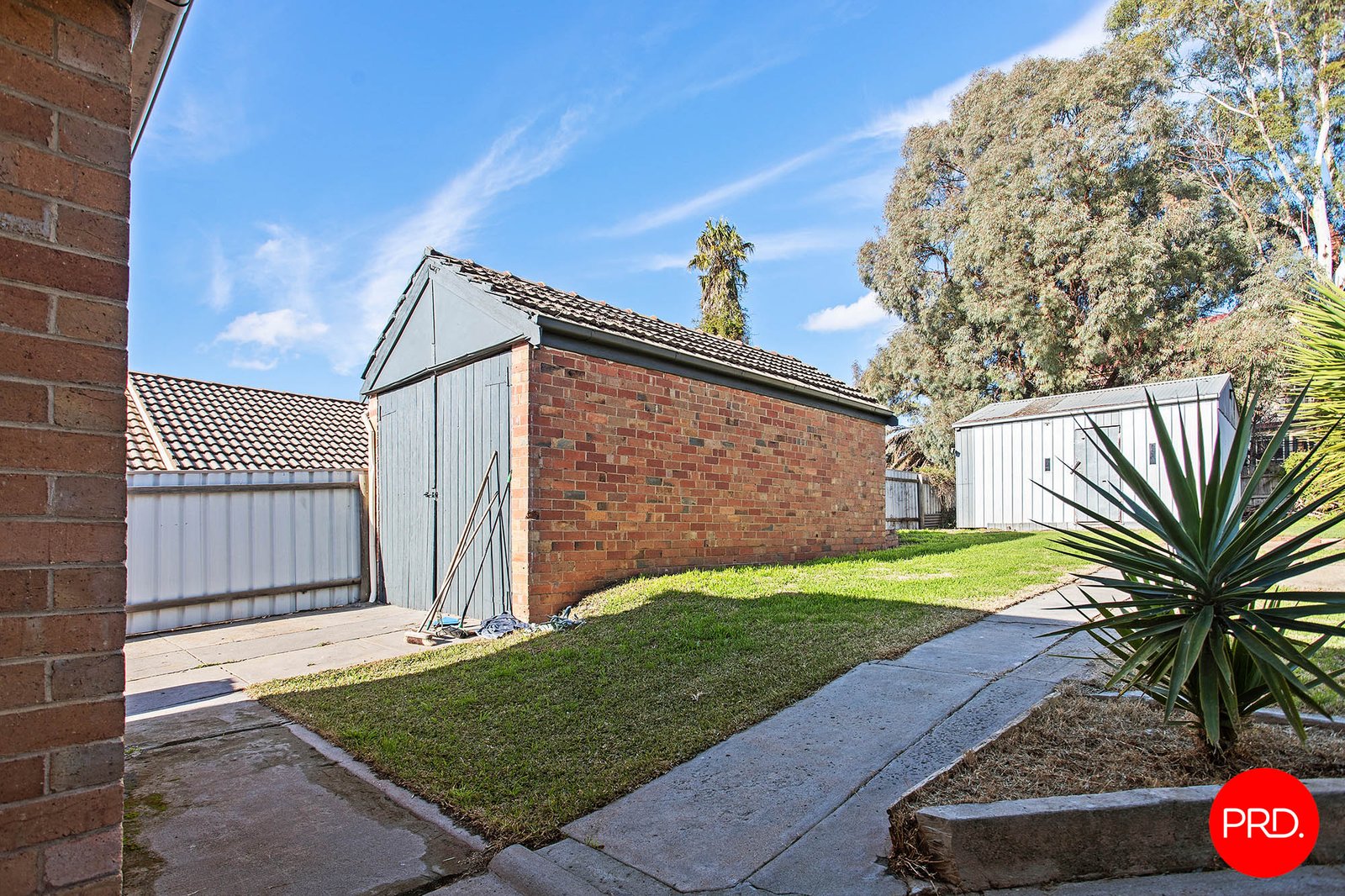 373 High Street GOLDEN SQUARE 13