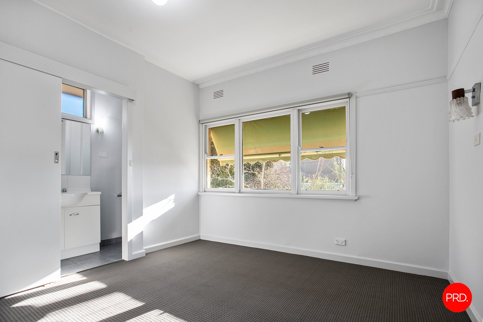 373 High Street GOLDEN SQUARE 6