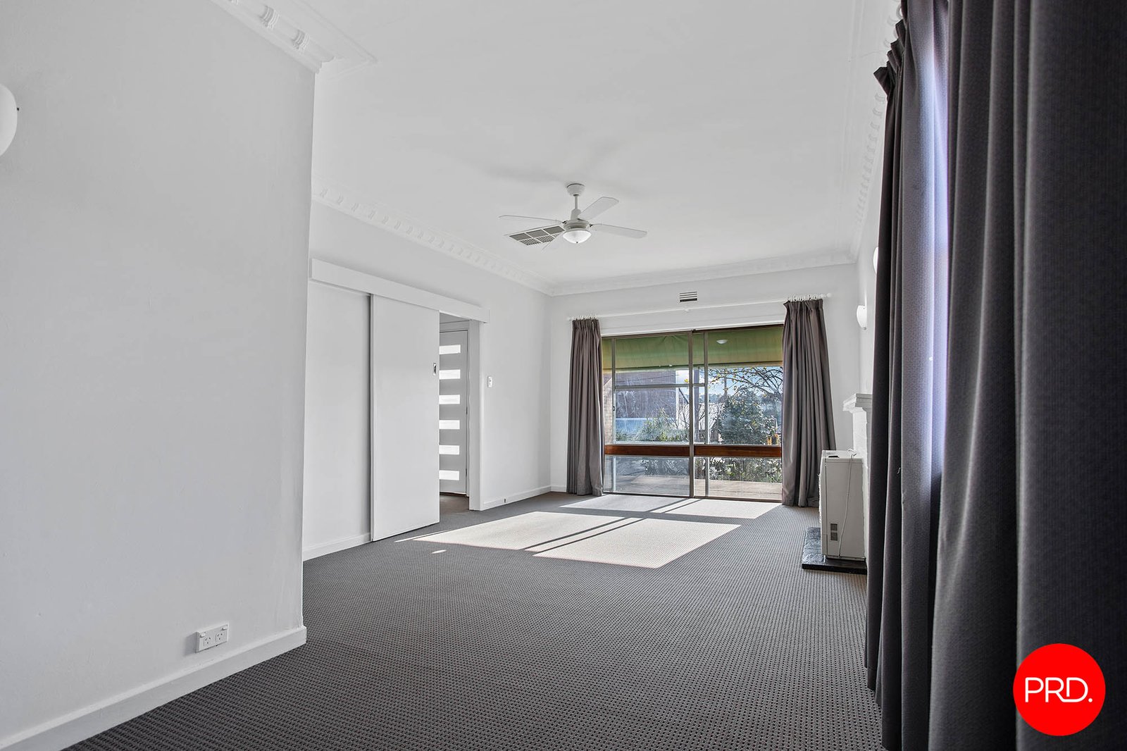 373 High Street GOLDEN SQUARE 4