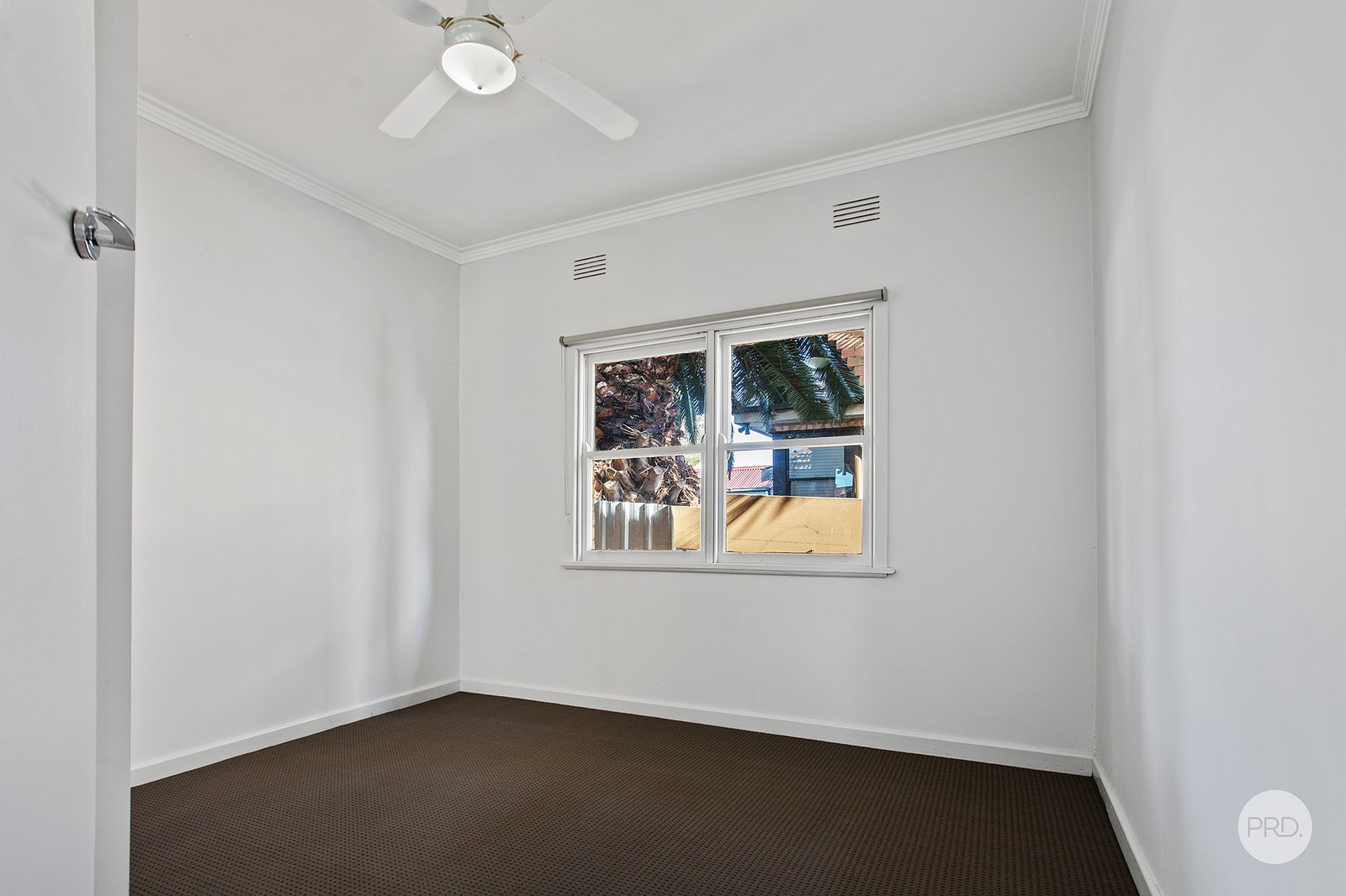 373 High Street GOLDEN SQUARE 10