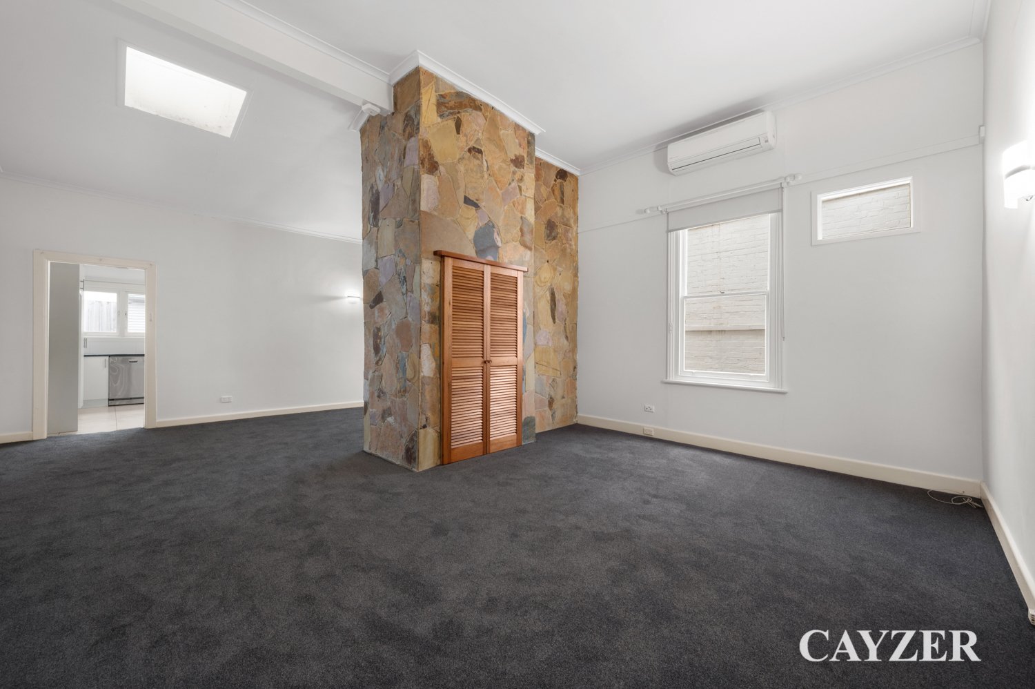 Gallery: 373 Montague Street