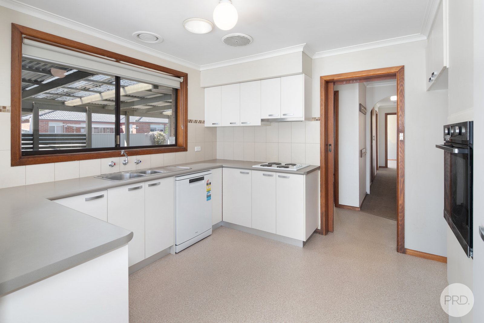 373 Vickers Street SEBASTOPOL 4
