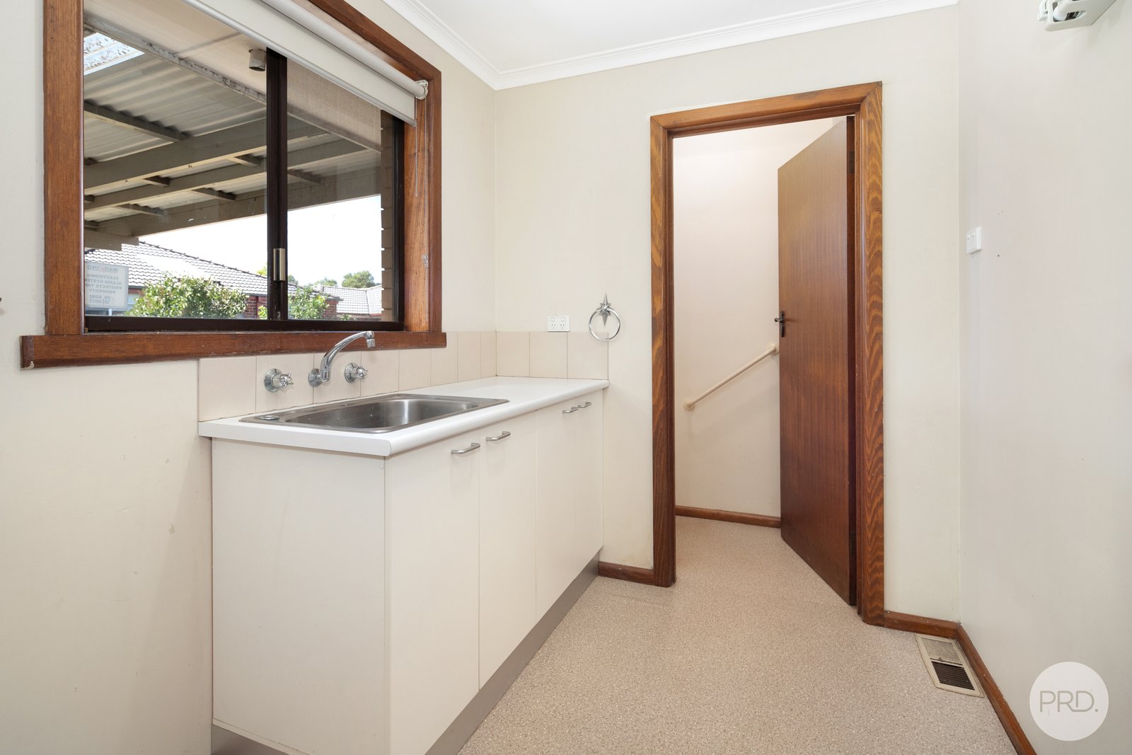 373 Vickers Street SEBASTOPOL 11