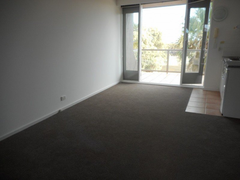 Gallery: 37/340 Beaconsfield Parade