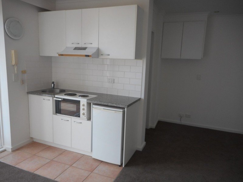 Gallery: 37/340 Beaconsfield Parade
