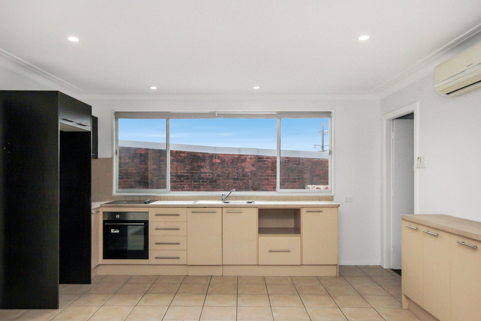 3/74 Bold Street LAURIETON 2