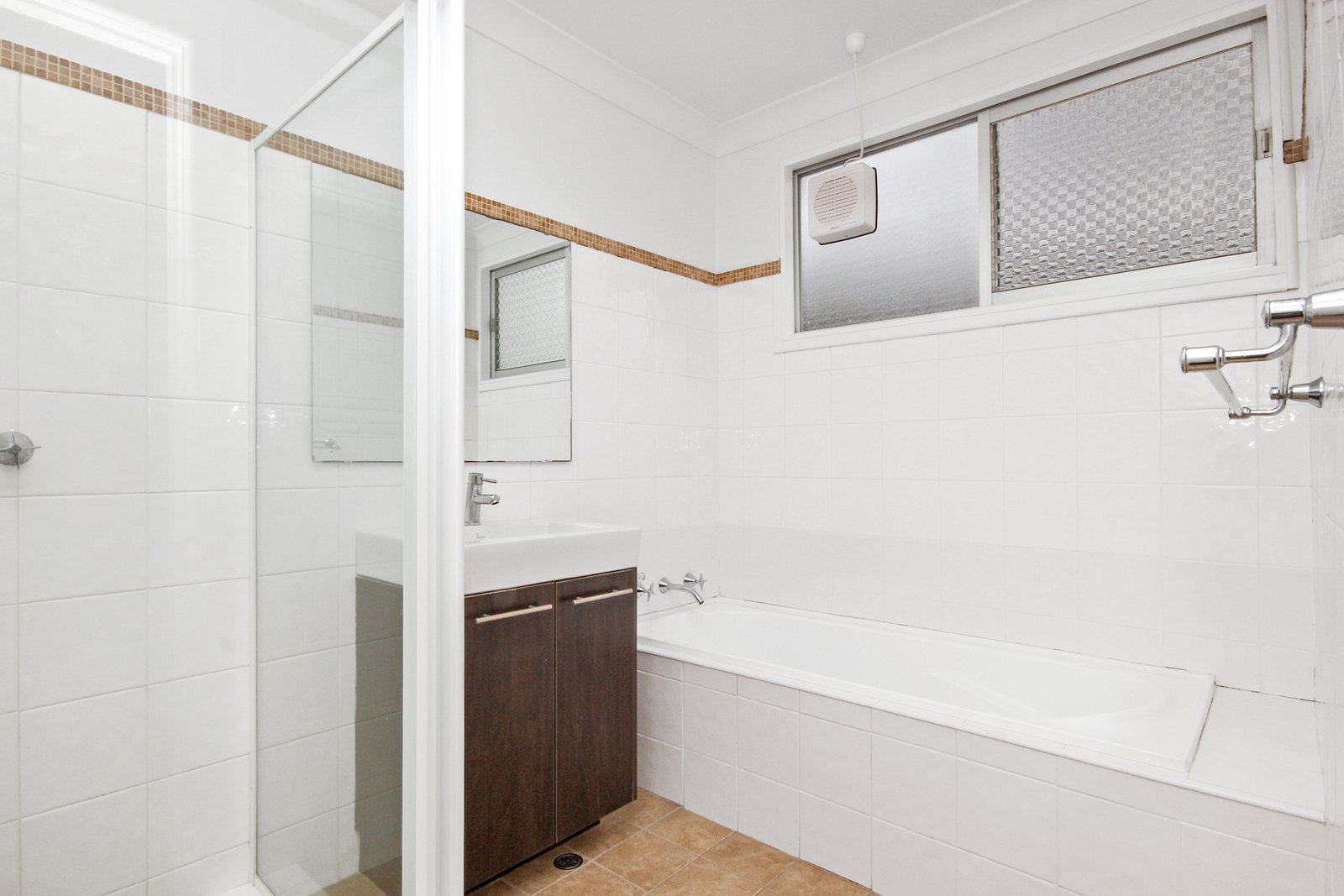 3/74 Bold Street LAURIETON 5