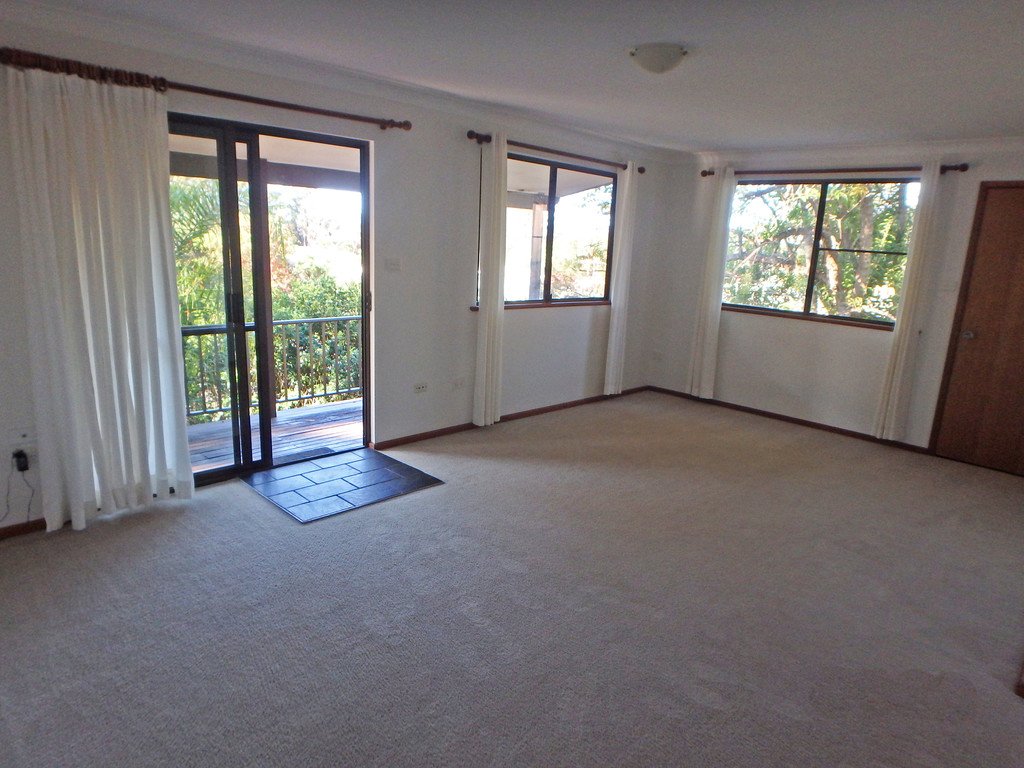 374 Ocean Drive WEST HAVEN 4