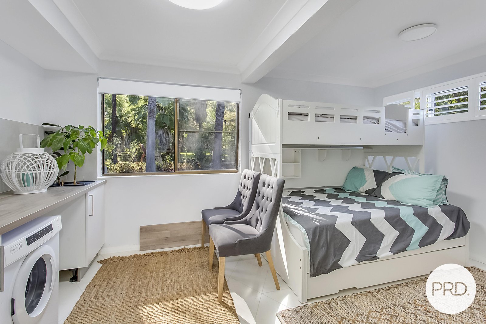 374 Ocean Drive WEST HAVEN 12