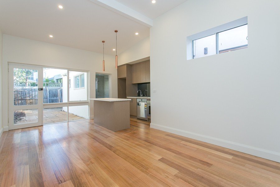 Gallery: 374 Richardson Street