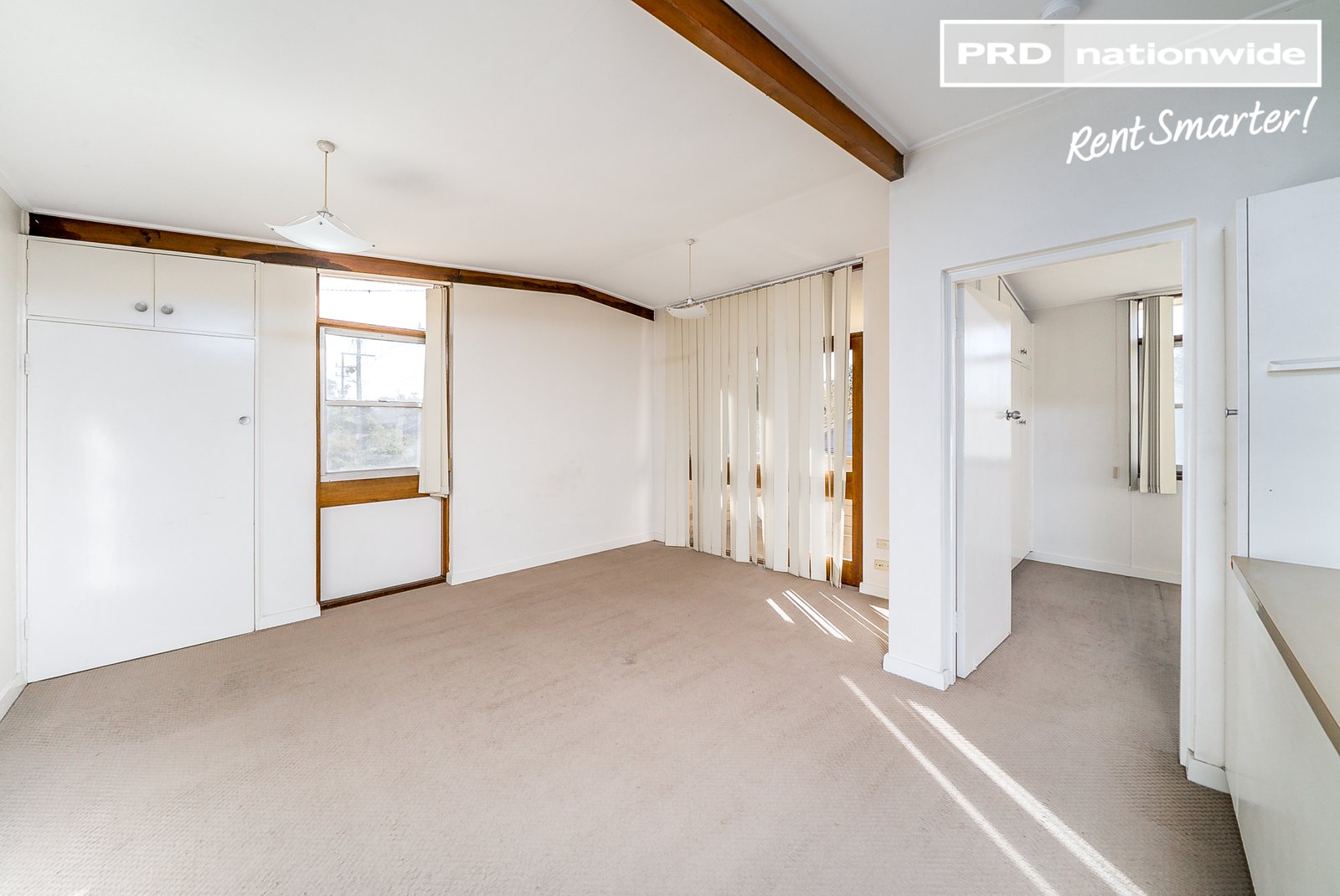 3/74 Tompson  WAGGA WAGGA 3