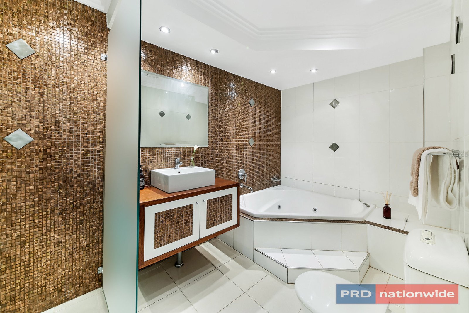 37/42 West Street HURSTVILLE 3