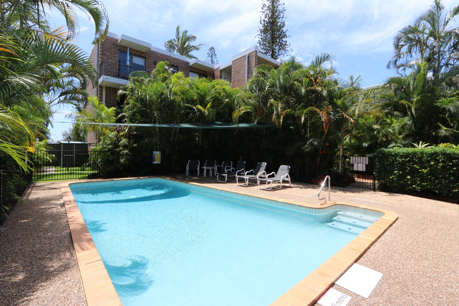 37/490 Marine Parade BIGGERA WATERS 1