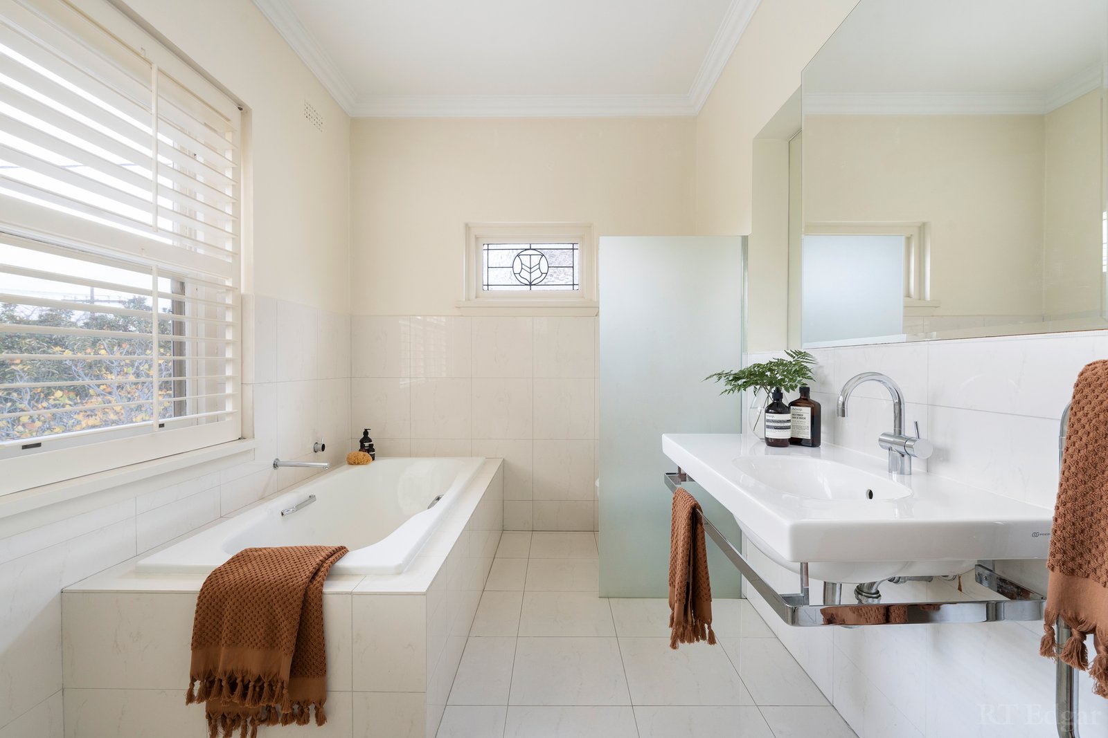 Real Estate and Property in 375 Glenferrie Road, Malvern, VIC