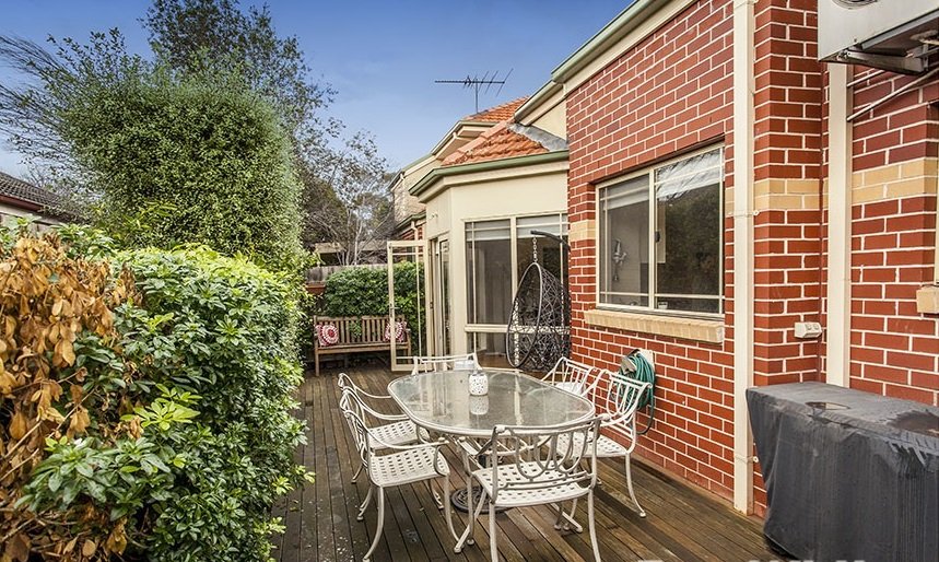 Real Estate and Property in 3/75 Green Street, Ivanhoe, VIC