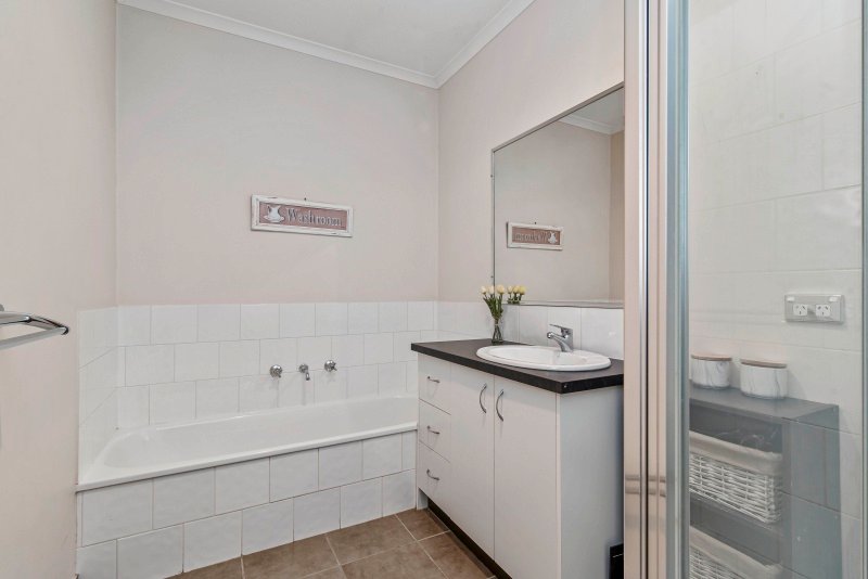 3/76 Chum Street GOLDEN SQUARE 6