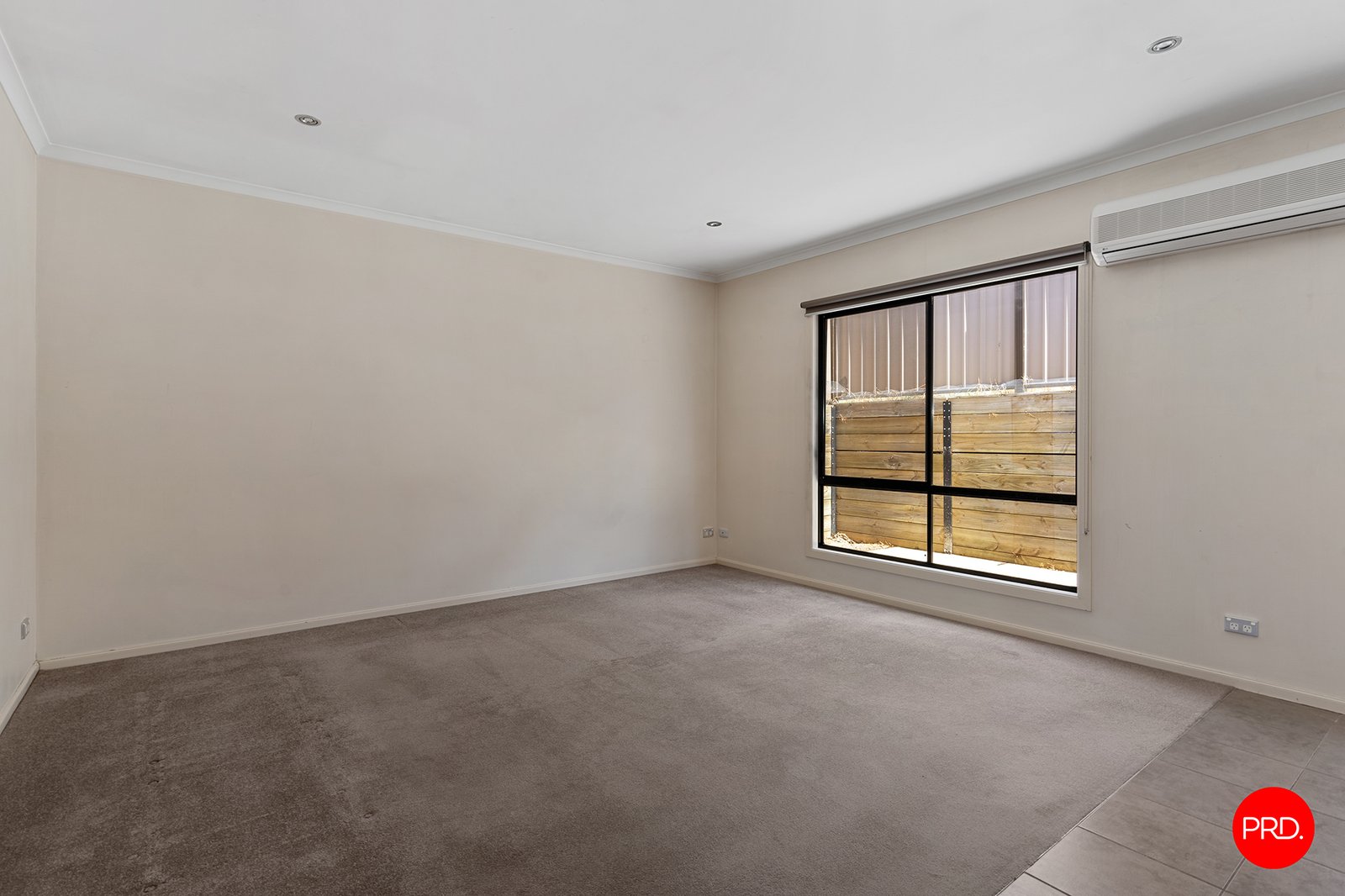3/76 Chum Street GOLDEN SQUARE 8