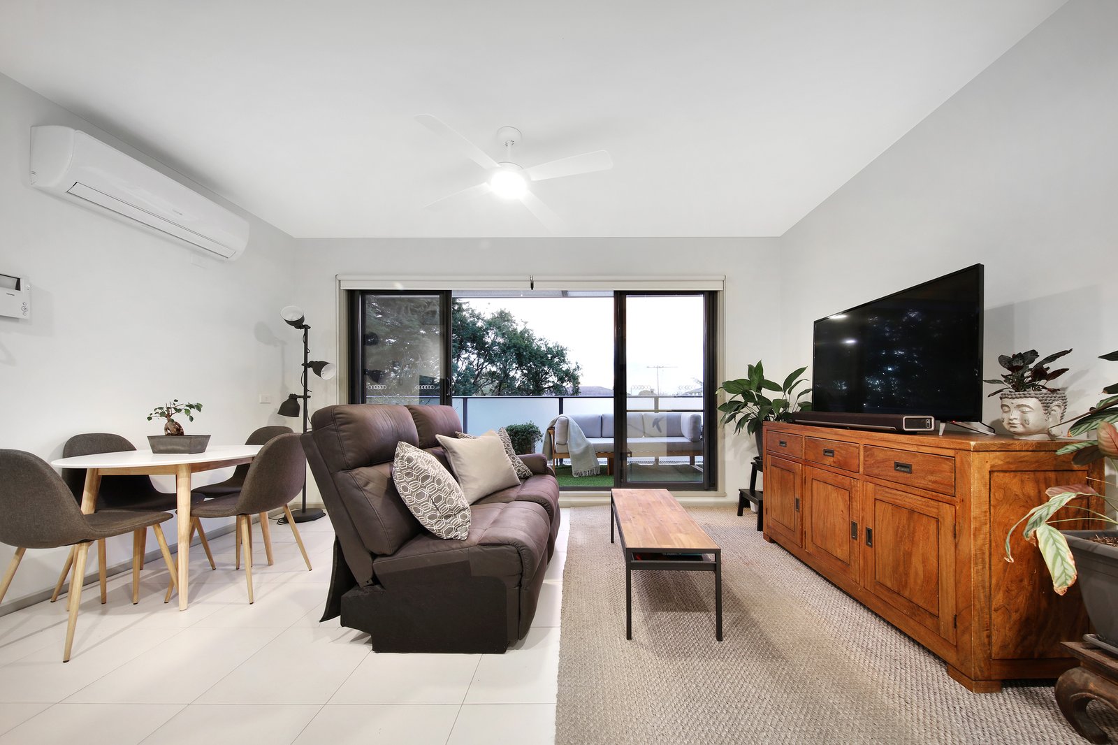 Gallery: 3/76 East Boundary Road