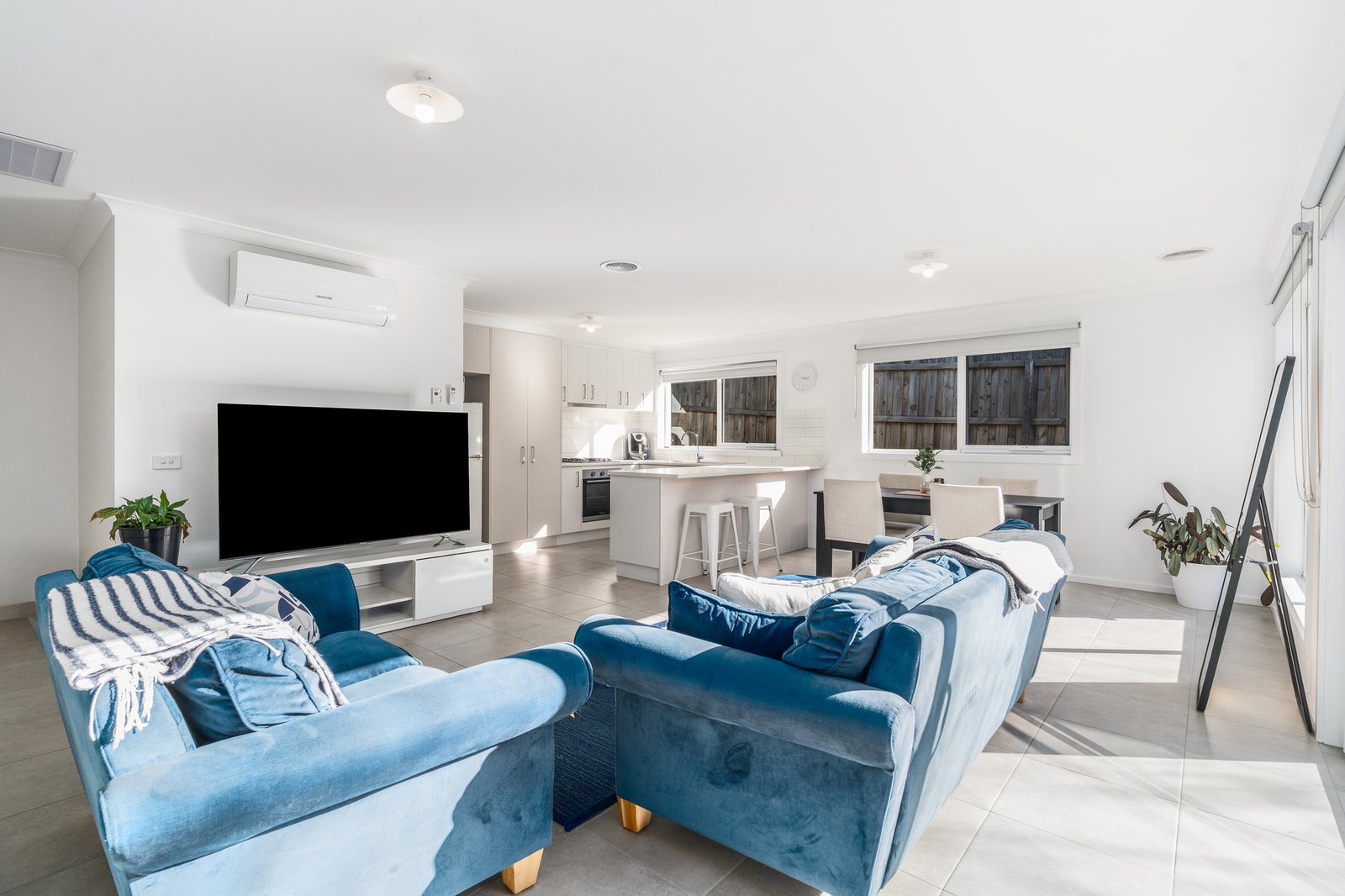 Gallery: 3/76 Francis Street