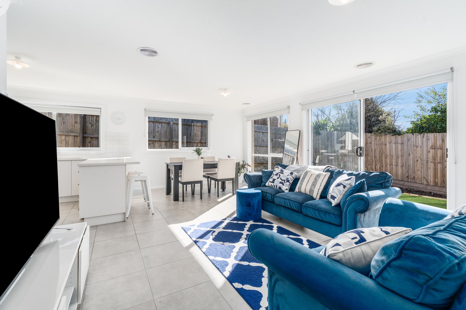 Gallery: 3/76 Francis Street