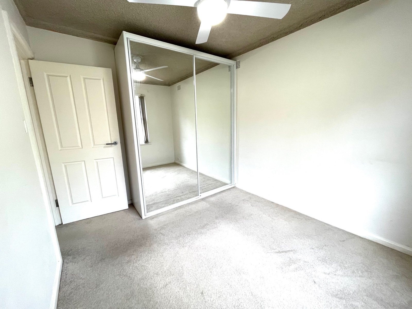 3/76 Garnet Street HURLSTONE PARK 3