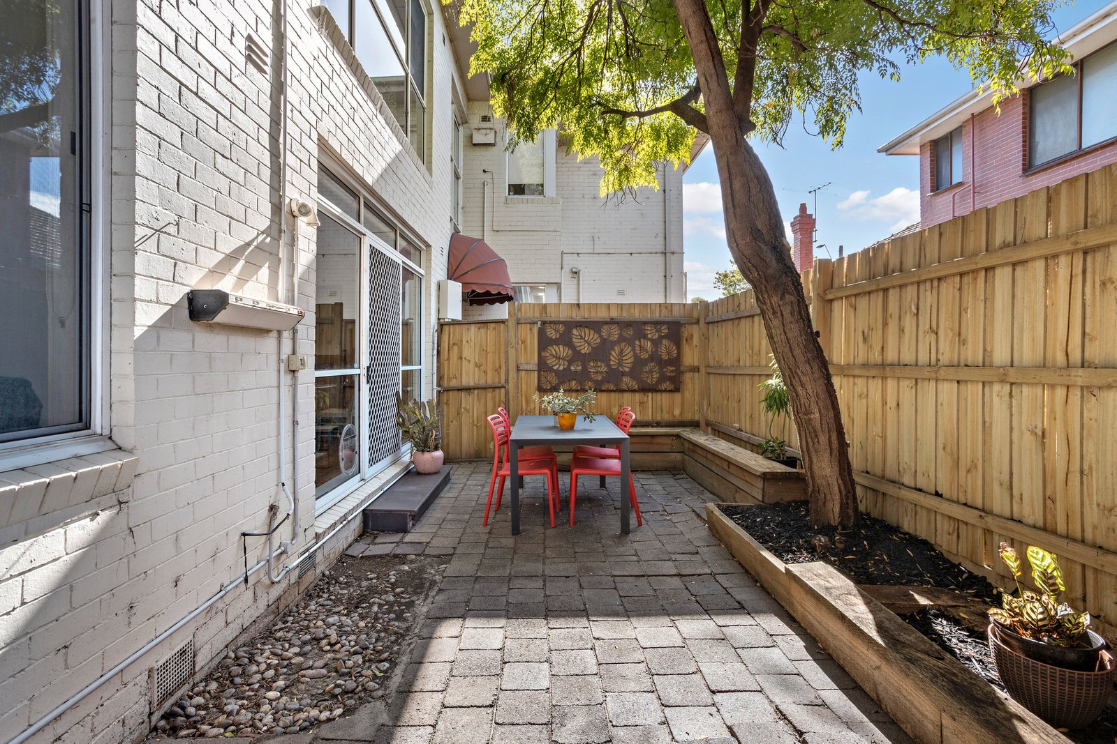 Real Estate and Property in 3/76 Orrong Road, Elsternwick, VIC