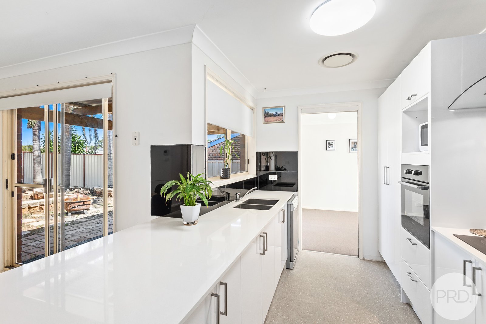 376 Soldiers Point Road SALAMANDER BAY 2