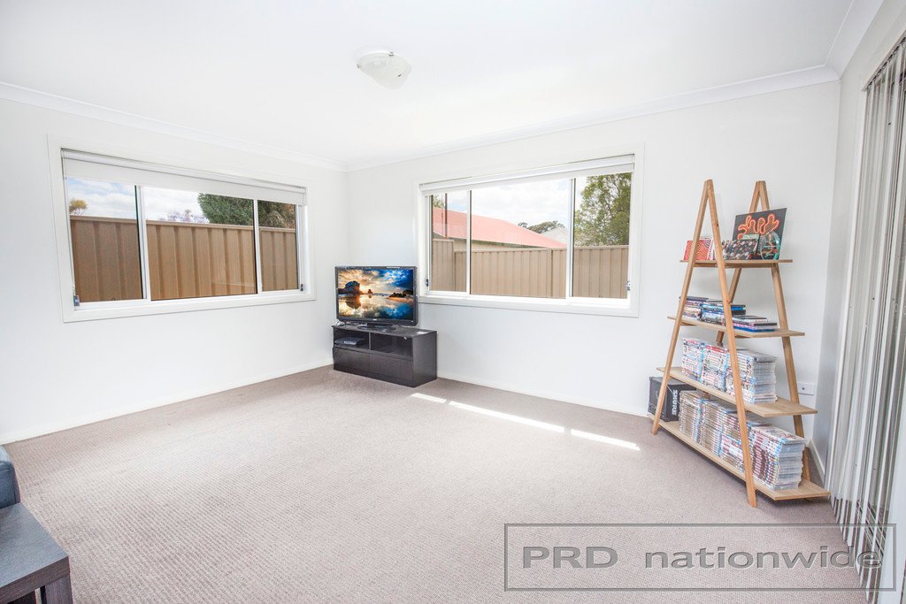 3/77 High Street EAST MAITLAND 4