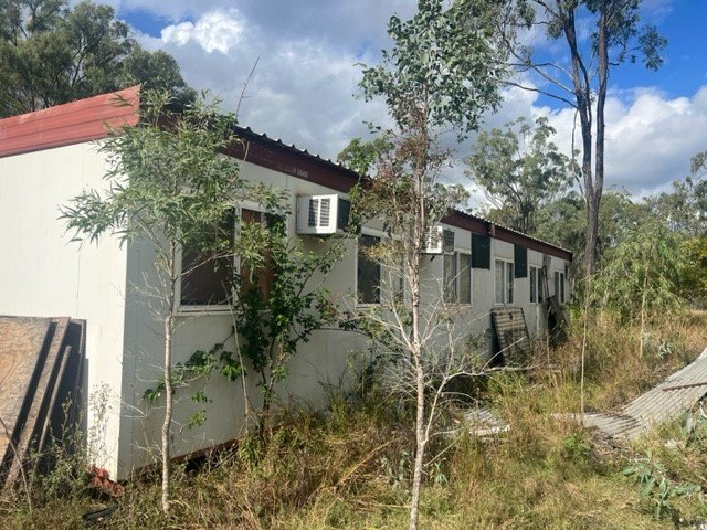 377 Intrepid Drive FORESHORES 5