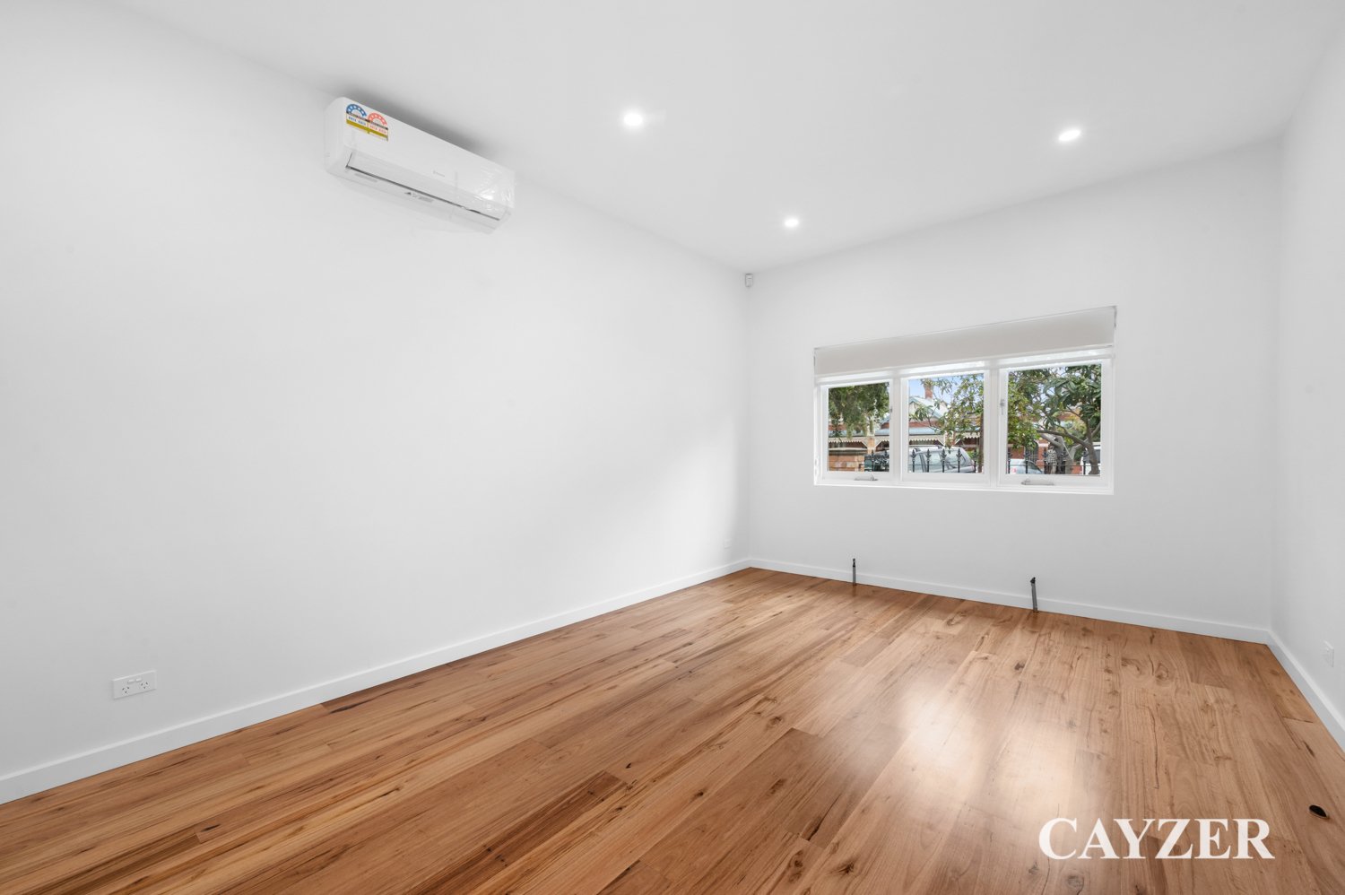 Gallery: 377 Park Street