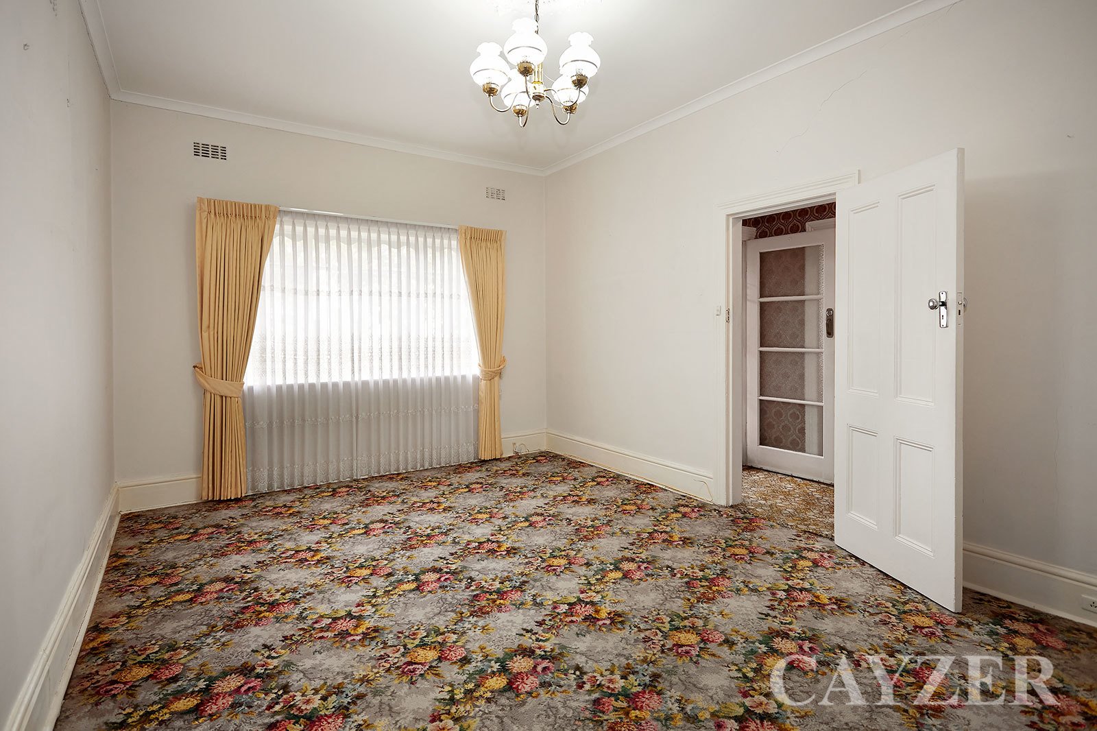 Gallery: 377 Park Street