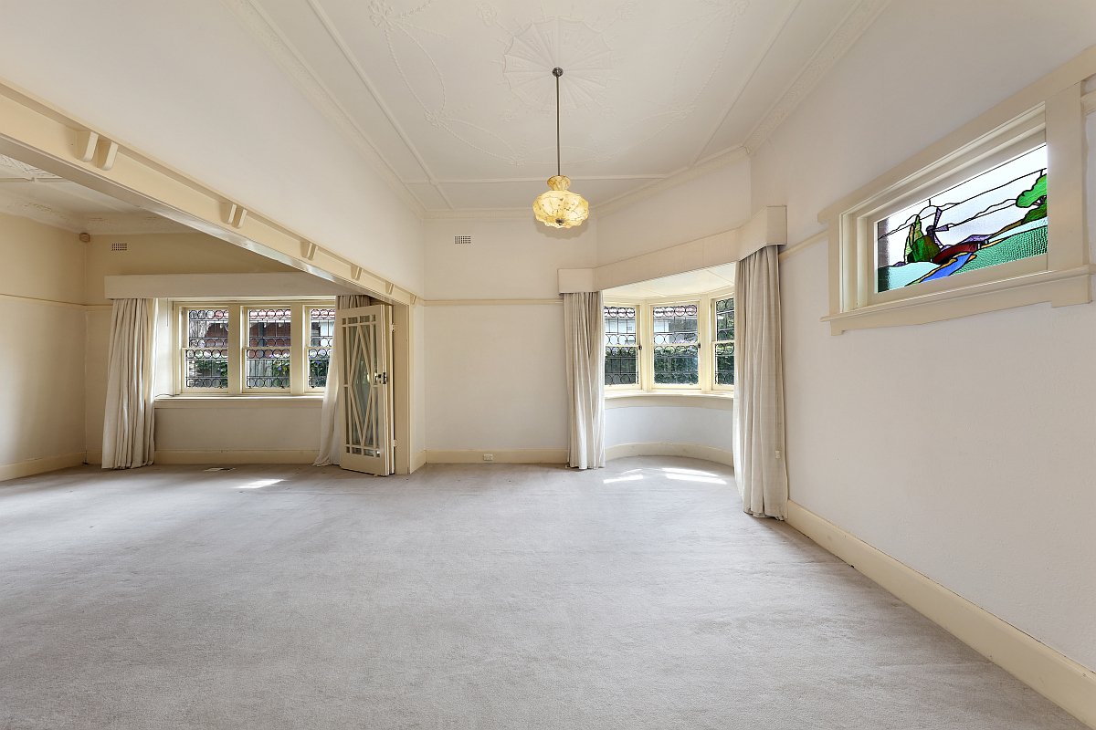 Gallery: 377 St Kilda Street