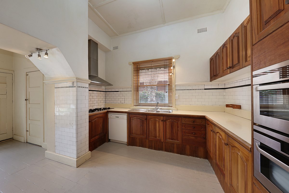 Gallery: 377 St Kilda Street