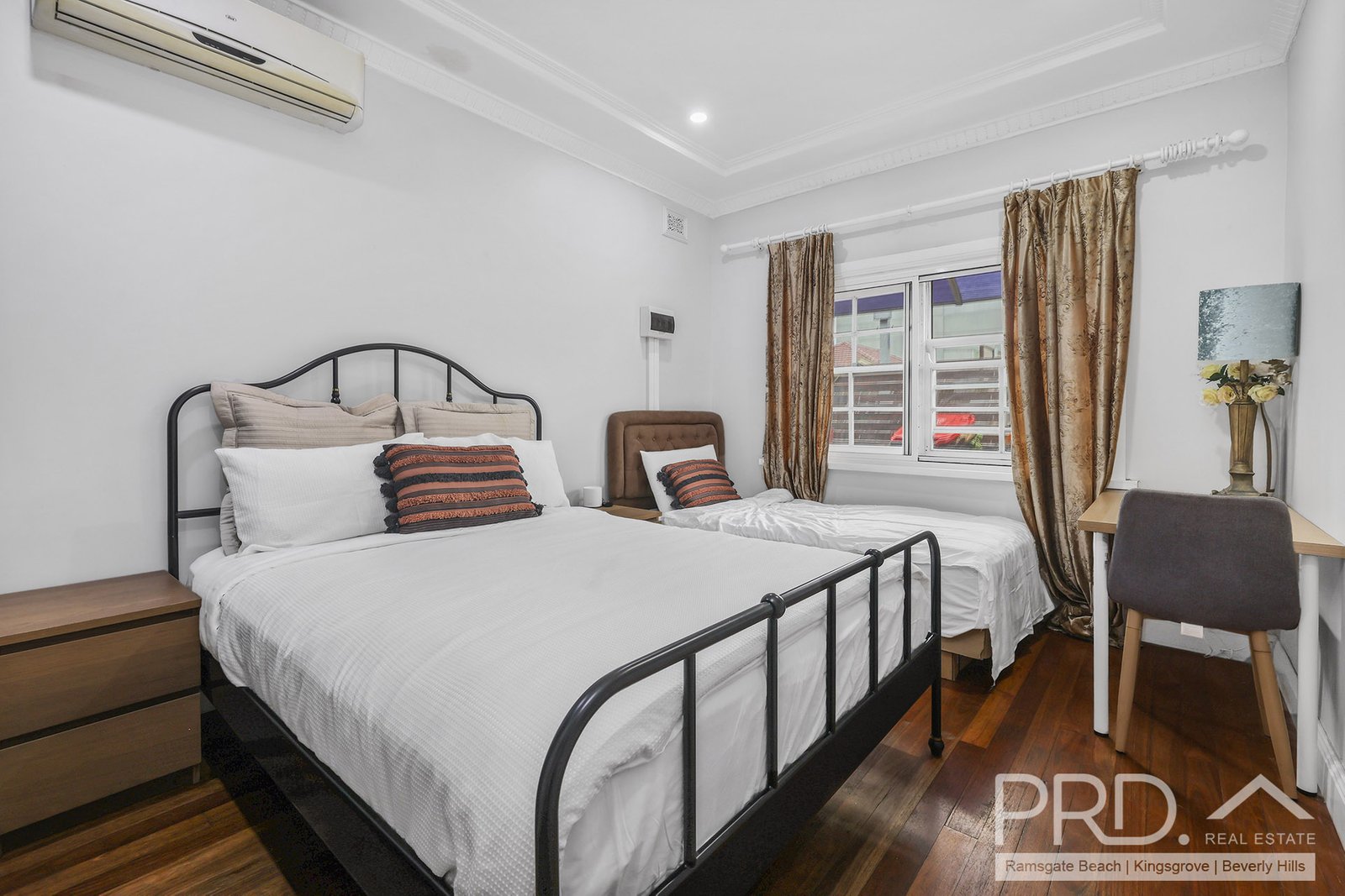 377 West Botany Street ROCKDALE 5