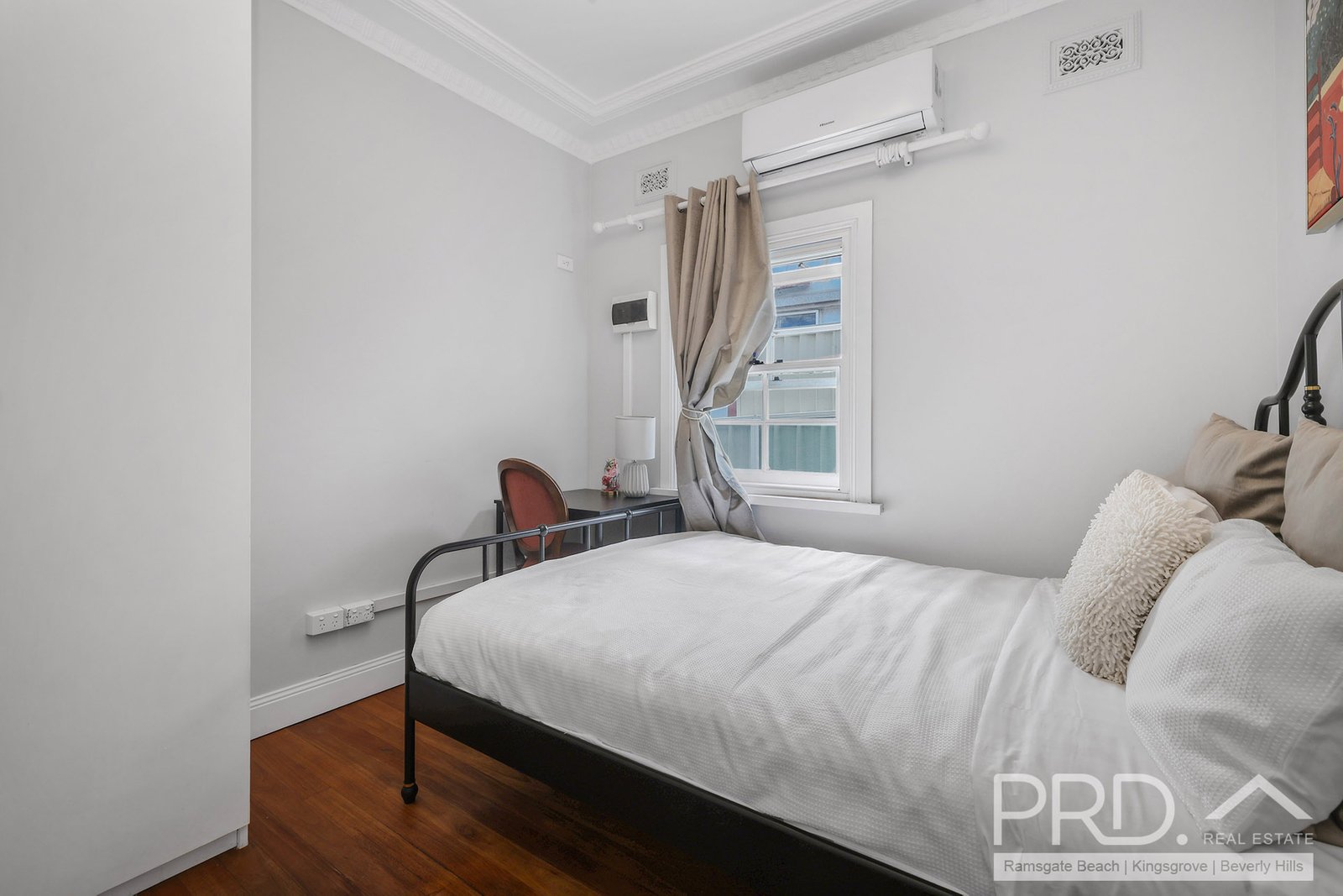 377 West Botany Street ROCKDALE 6