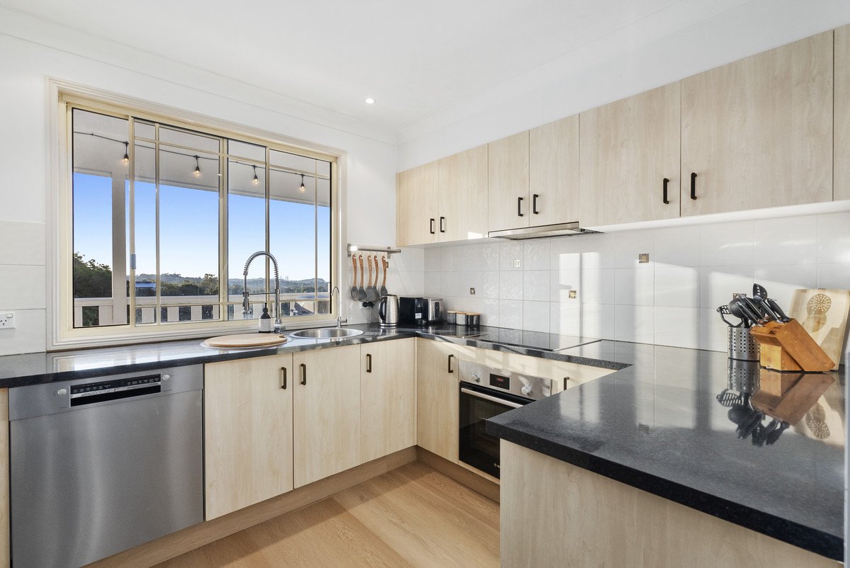 37/76 Hoffschildt Drive Currumbin Waters 3