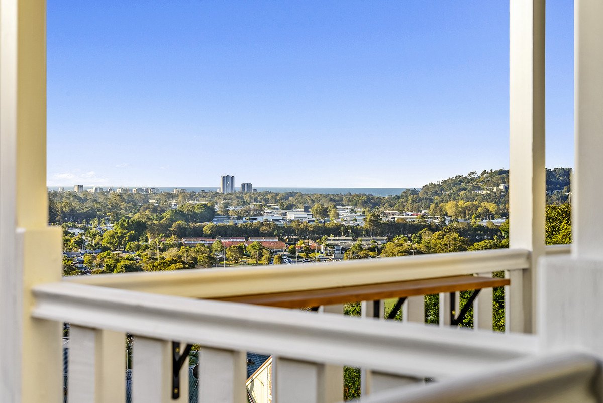 37/76 Hoffschildt Drive Currumbin Waters 7