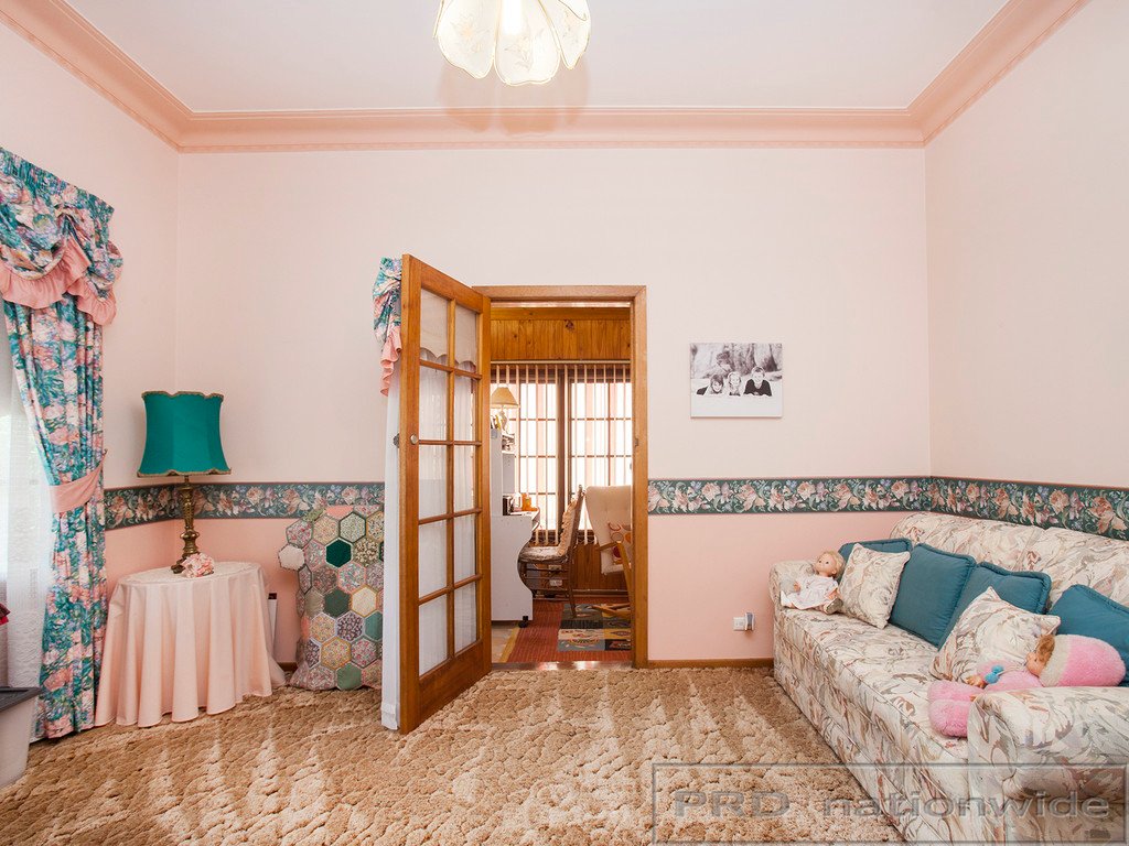 378 Lang Street KURRI KURRI 6