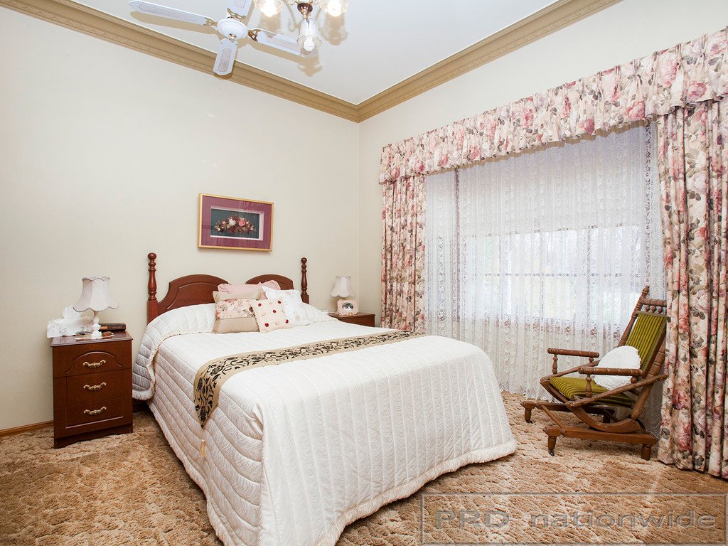 378 Lang Street KURRI KURRI 10