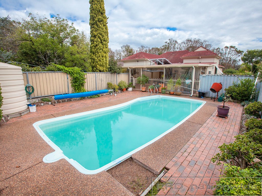 378 Lang Street KURRI KURRI 12