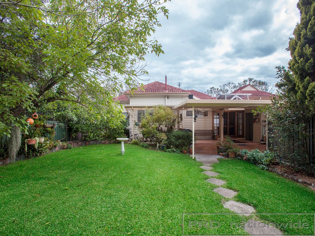 378 Lang Street KURRI KURRI 18