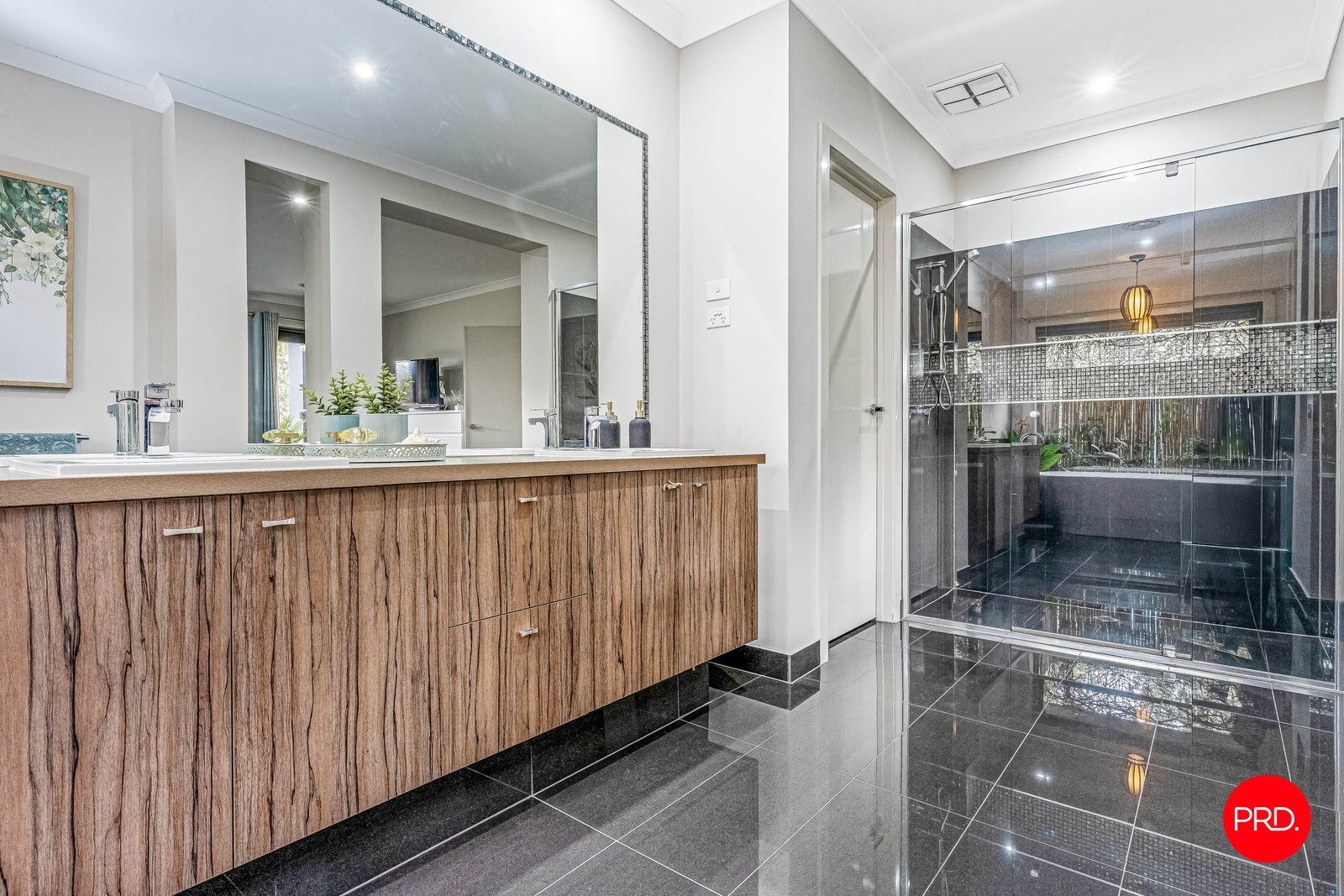 378 Pinjarra Drive LOCKWOOD SOUTH 14