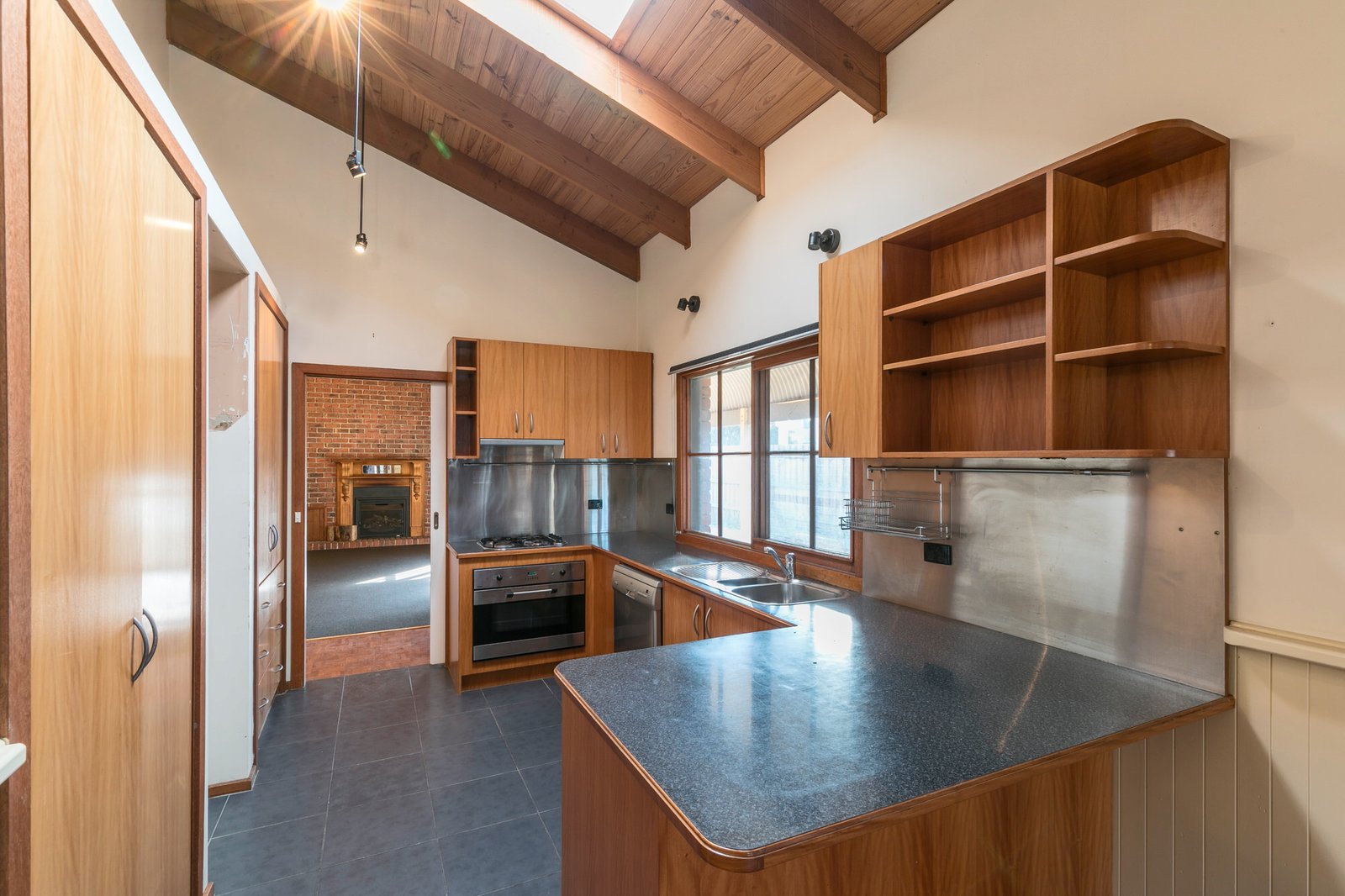 Gallery: 379 Station Street