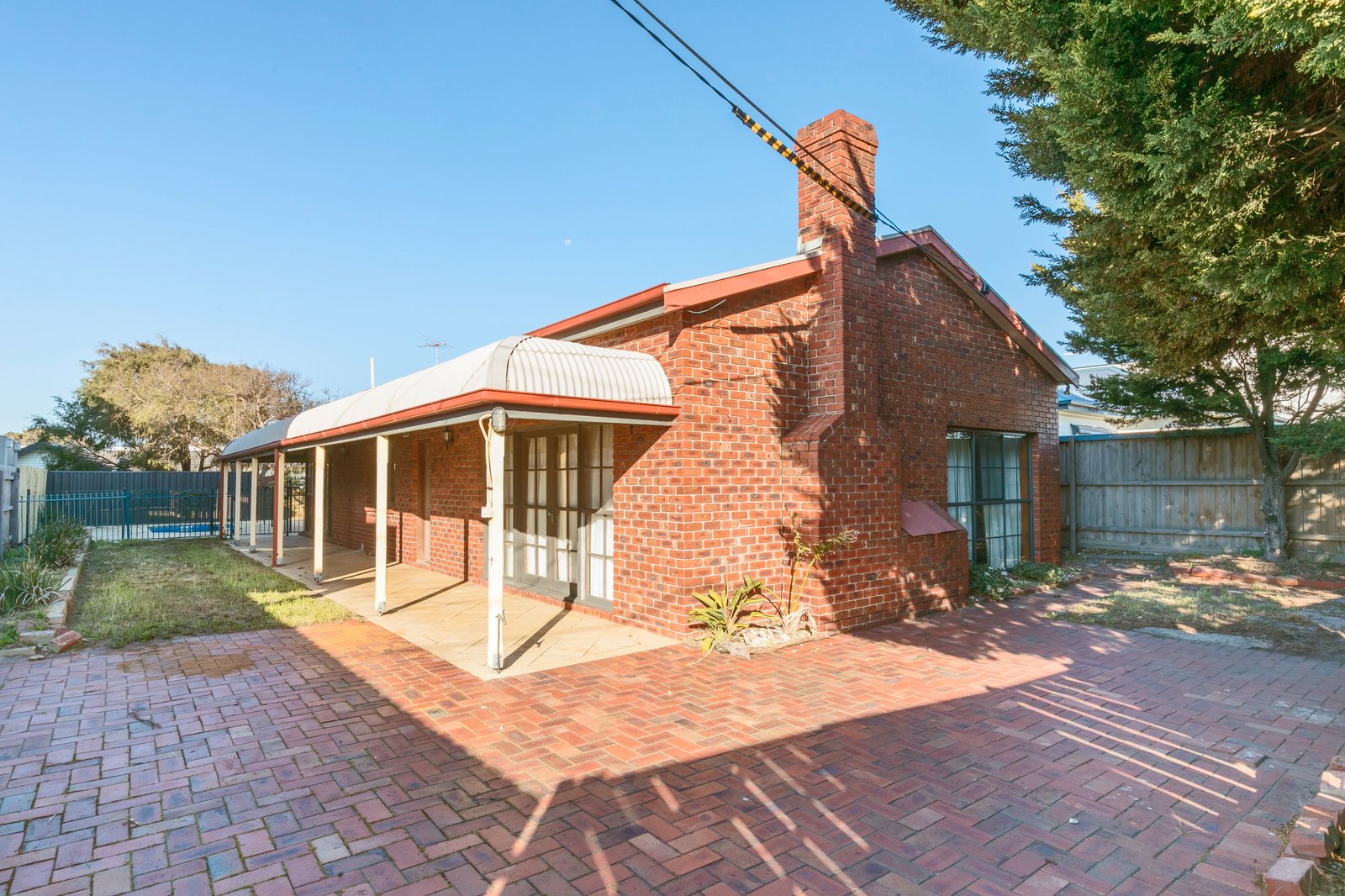 Gallery: 379 Station Street